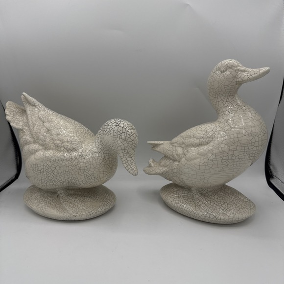 Vtg Set Of 2 Ducks Crackle Glaze Ceramic Statues Farm Decor White Mallard Large